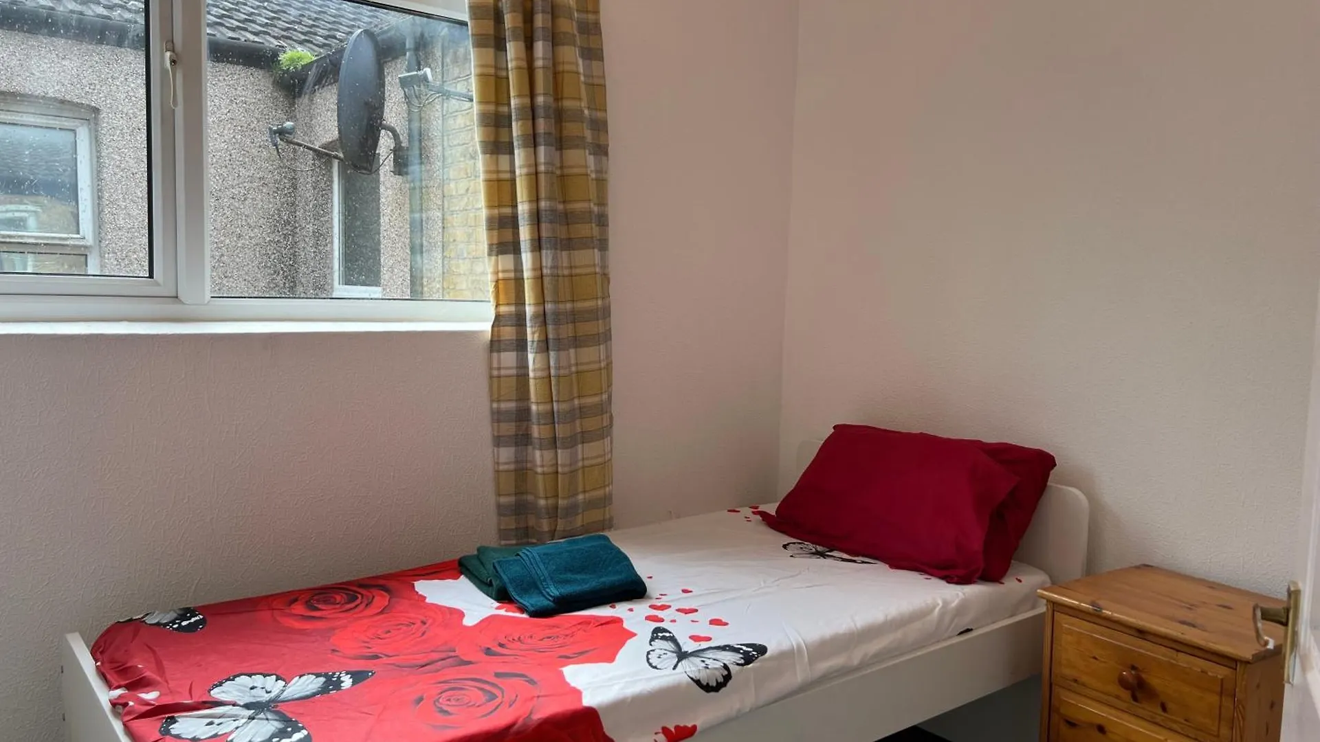 **Dream Home** Near Seaside Southend-on-Sea Apartment